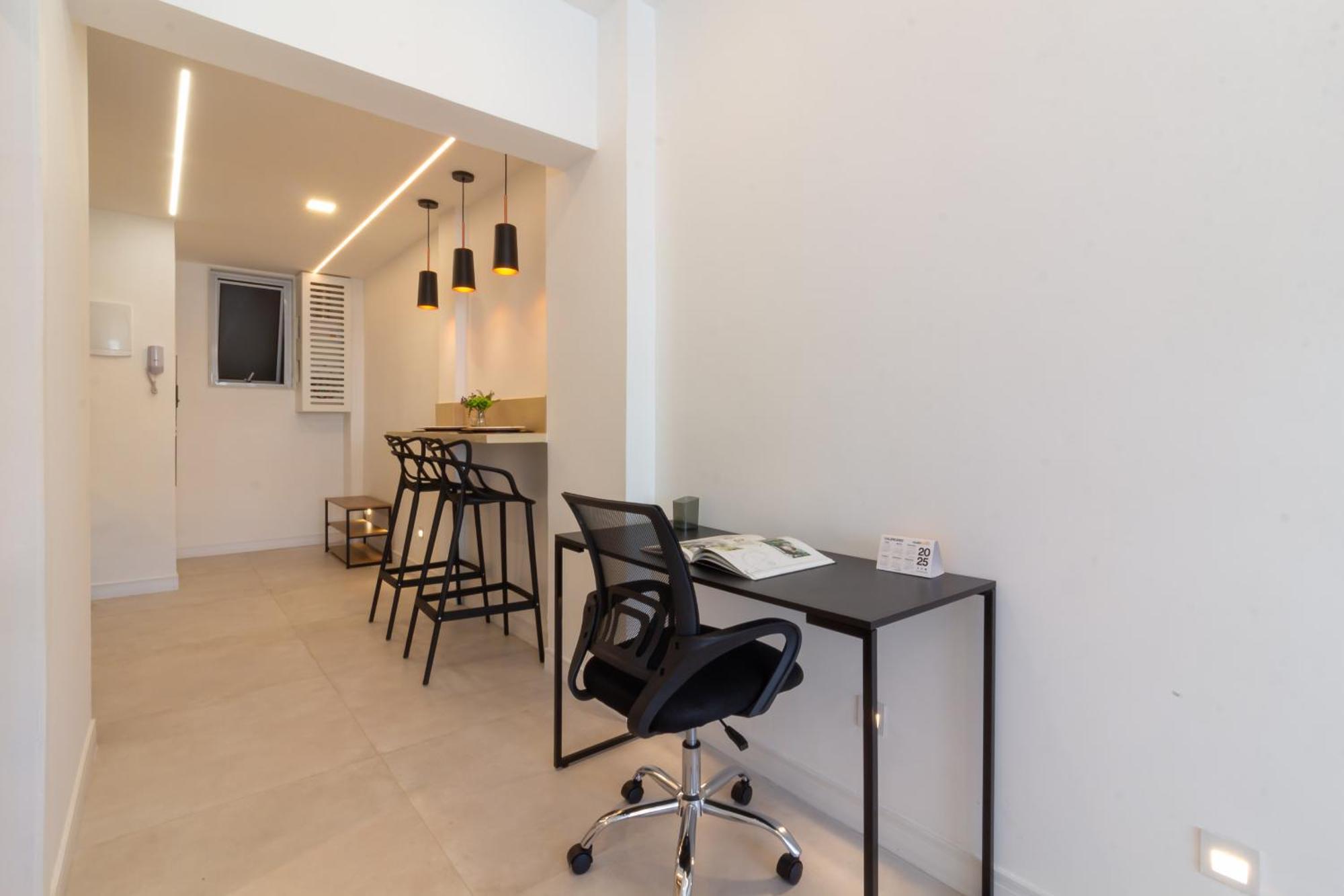 Apartamento Aconchegante Em Copacabana Dois - Pj909